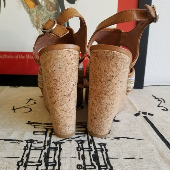 GIFTED - Picture 6 of 8